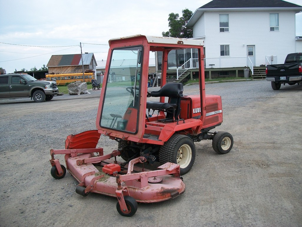 KUBOTA F2000, uszczelka pod głowicę